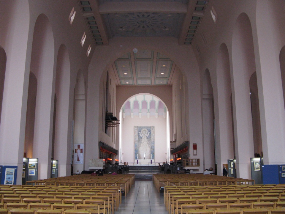 Inside the Wellington Cathedral